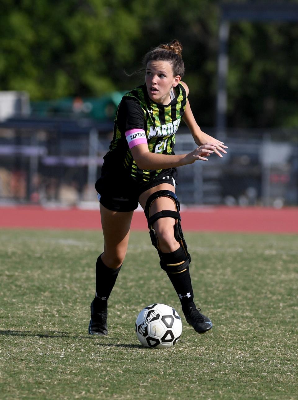 Mardela's Samantha Witte (21) dribbles in the match against Decatur Wednesday, Sept. 21, 2022, in Mardela Springs, Maryland. The Seahawks defeated the Warriors 4-0.