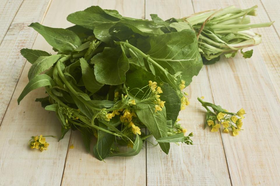 2) Mustard Greens