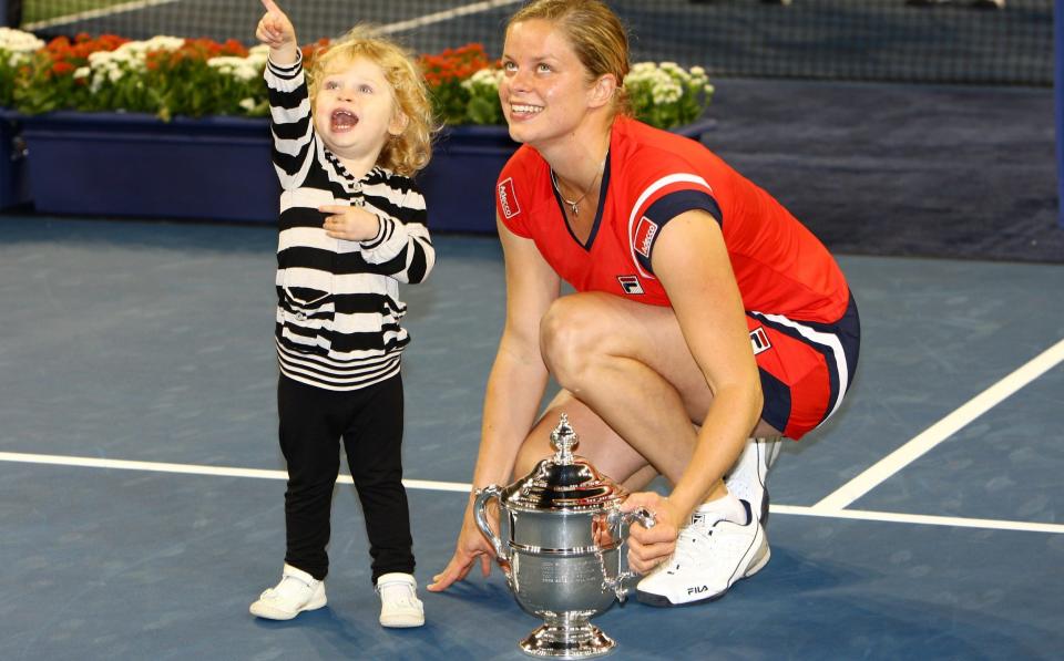 Η Kim Clijsters με την κόρη της Jada μετά την κατάκτηση του US Open το 2009