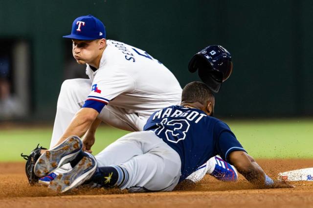 Rangers sign pitcher Will Smith to 1-year deal