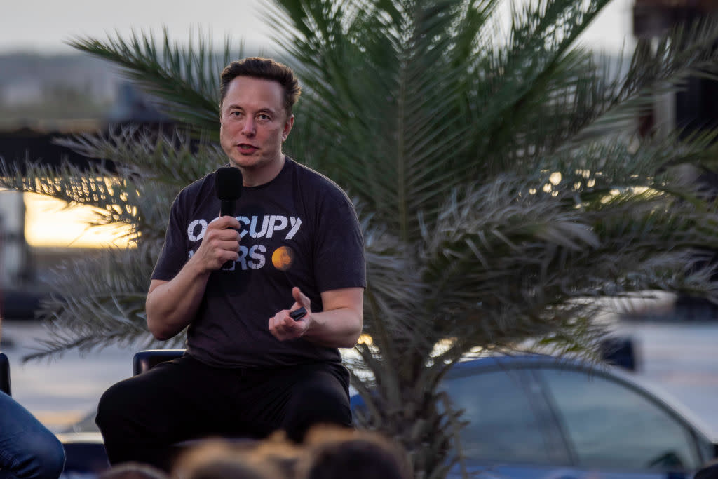New Twitter owner Elon Musk talks SpaceX on Aug. 25 in Boca Chica Beach, Texas. (Photo: Michael Gonzalez/Getty Images)