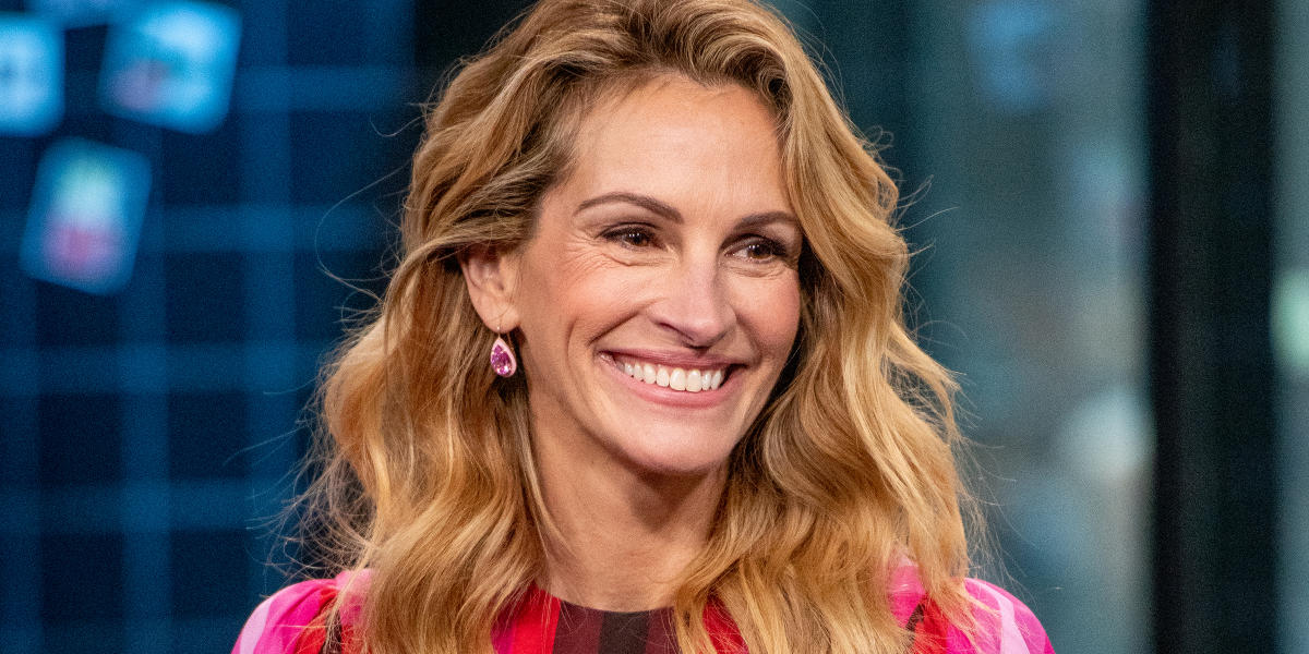 Julia Roberts Posts Rare Pic Of Twins To Celebrate Their 17th Birthday