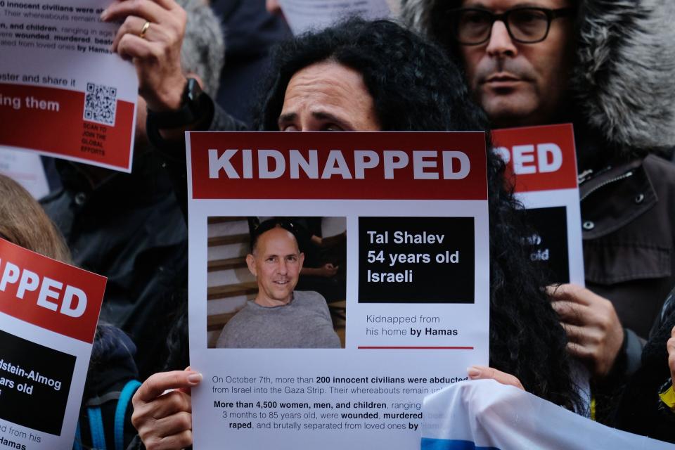 London, UK. 29th October, 2023. Several hundred British-Israelis and supporters held 'kidnapped' posters outside the Qatari embassy, in a plea for the country's government to help secure the safe release of the confirmed 203 hostages. The Qatari government has played a key role in in hostage negotiations since Israeli, dual nationality and foreign nationals were taken into Gaza, by Hamas militants and other groups, after the October 7th attacks. Credit: Eleventh Hour Photography/Alamy Live News