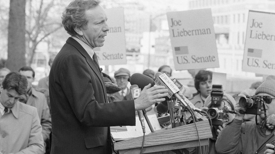 Connecticut's Attorney General Joseph Lieberman formally announces his candidacy for the state's seat in the US Senate. - Bettmann Archive/Getty Images