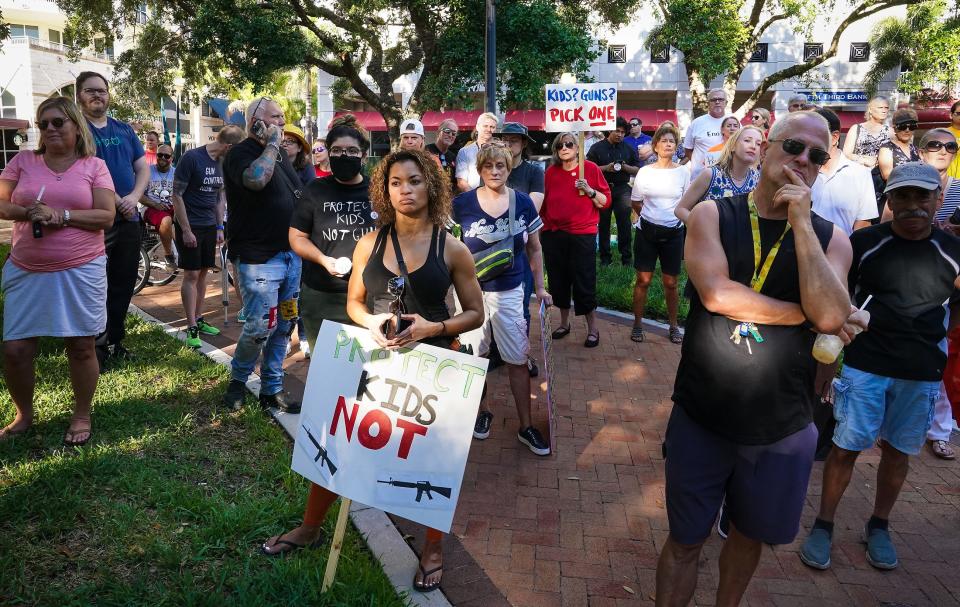 In response to the recent mass shootings, about 400 people gathered at Five Points Park in Sarasota on Saturday evening for a rally and vigil against gun violence. Multiple speakers from the community addressed the problem and the names of recent mass shooting victims were read during the vigil. Moms Demand Action and Sarasota Chapter of the Brady Campaign to Prevent Gun Violence organized the rally.