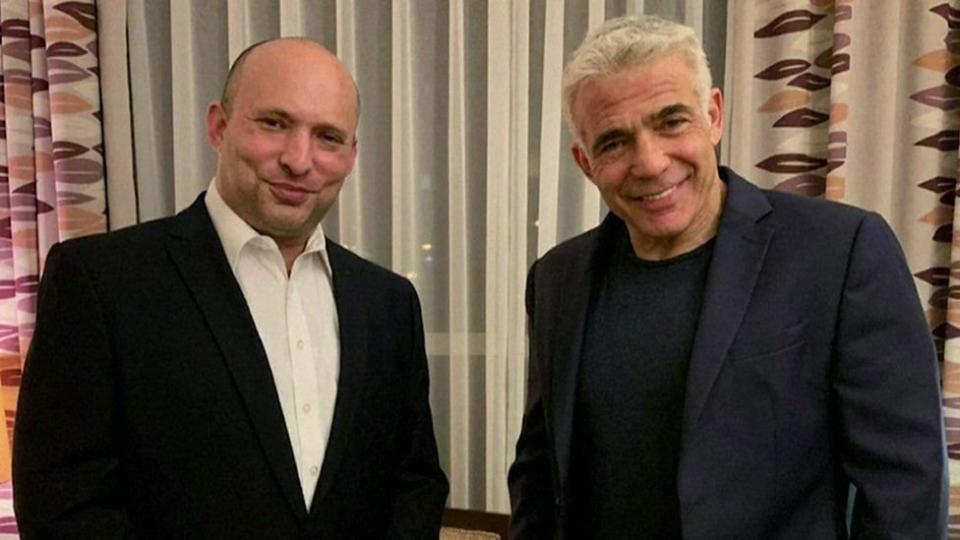 Naftali Bennett y Yair Lapid