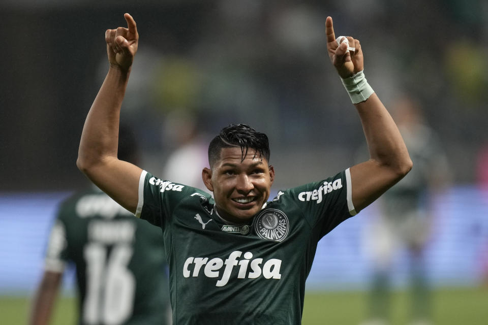 Palmeiras' Rony celebrates after scoring during a Brazilian soccer league match against Fortaleza in Sao Paulo, Brazil, Wednesday, Nov. 2, 2022. (AP Photo/Andre Penner)