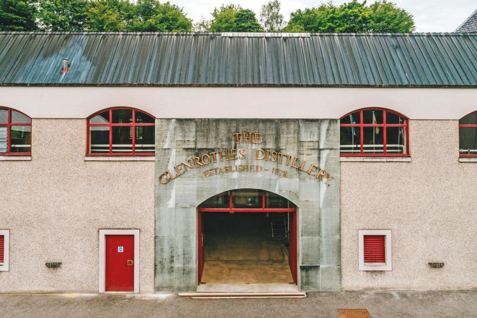 格蘭路思酒廠建廠於1878年，2017年回歸愛丁頓集團，跟麥卡倫、高原騎士等酒廠真正團聚。
