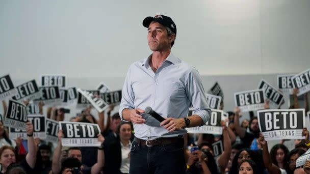 PHOTO: Texas Democratic gubernatorial candidate Beto O'Rourke, center, arrives for a rally at UTSA, Sept. 26, 2022, in San Antonio, Texas. (Eric Gay/AP)