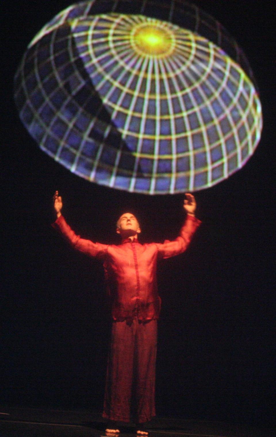 Dancer José Bustamante performing "Seven Artifices" for Sharir + Bustamante Dance Company in 2007.