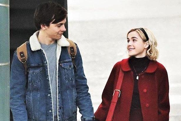 New series: Ross Lynch as Harvey and Kiernan Shipka as Sabrina: Netflix / Roberto Aguiire Sacasa