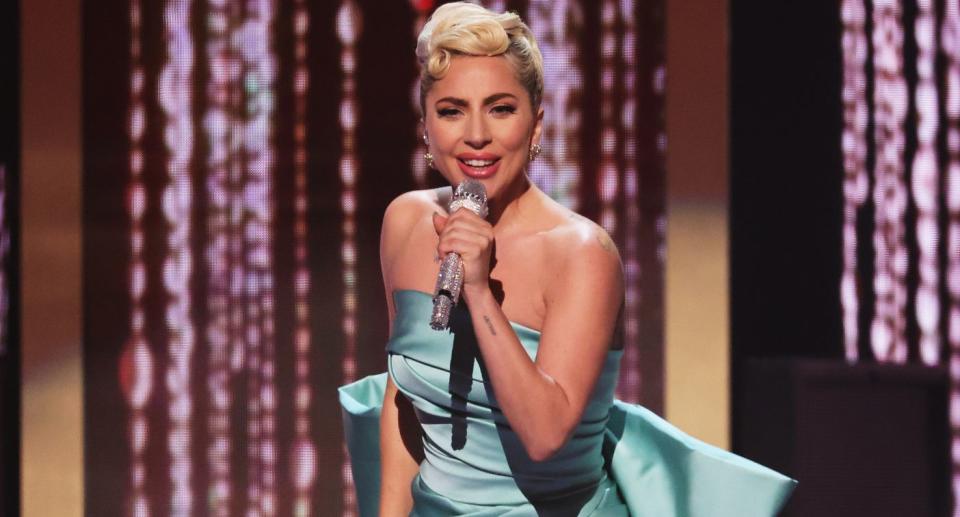Lady Gaga se apresentando na 64ª edição anual do GRAMMY Awards em abril de 2022, em Las Vegas, Nevada. (Foto: Rich Fury/Getty Images for The Recording Academy)