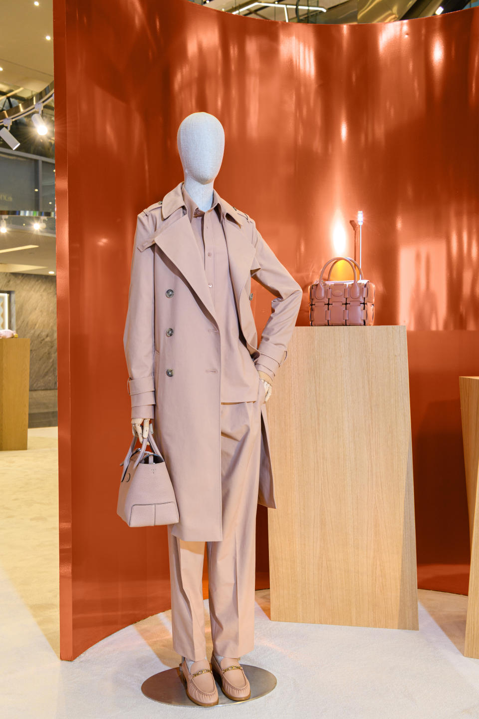 Tod's SS23 pop-up at Paragon, Singapore. (PHOTO: Tod's)