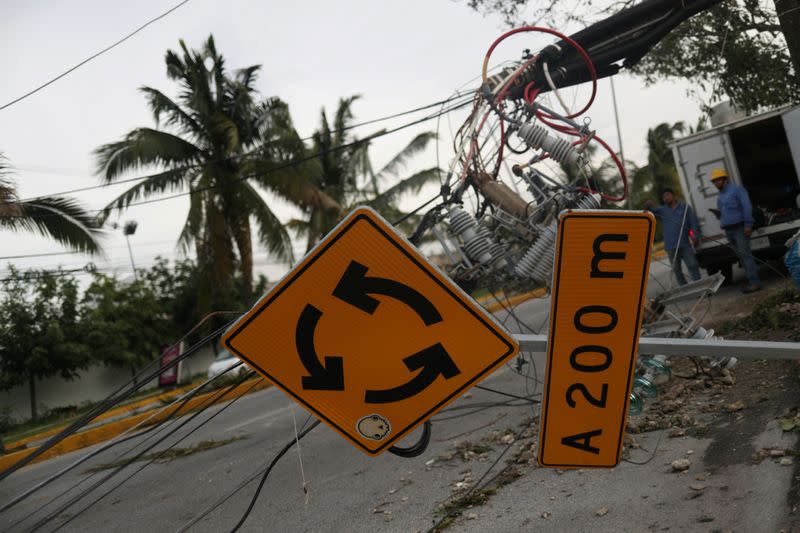 Hurricane Delta passes through Cancun