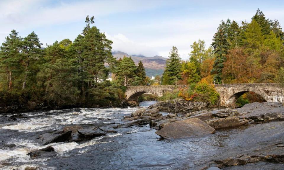 The River Dochart and the bridge in the village in Killin, Stirling