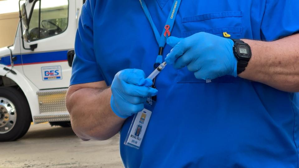 Florida Department of Health in Collier County started their distribution of COVID-19 vaccination by appointment only. These are vaccinations given in Collier outside of a nursing home or hospital. Recipients had to have their ticket for the time slot and they stayed in their car. 