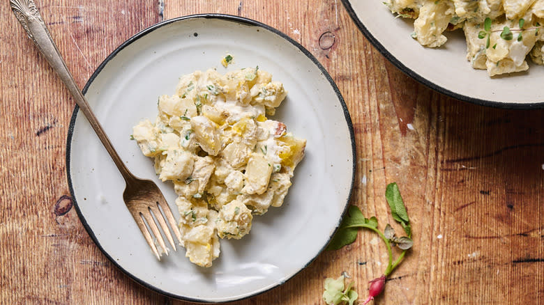 potato salad on a plate