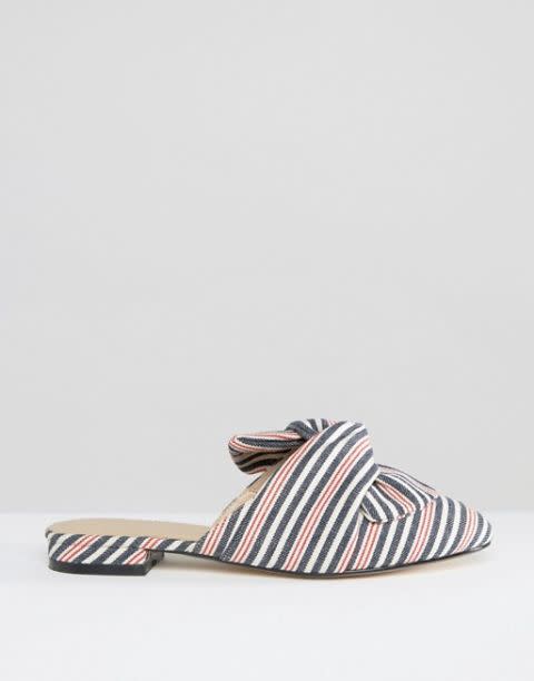 Outfit-making striped mules.