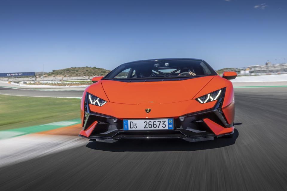 2023 Lamborghini Huracán Tecnica - Photos From Every Angle