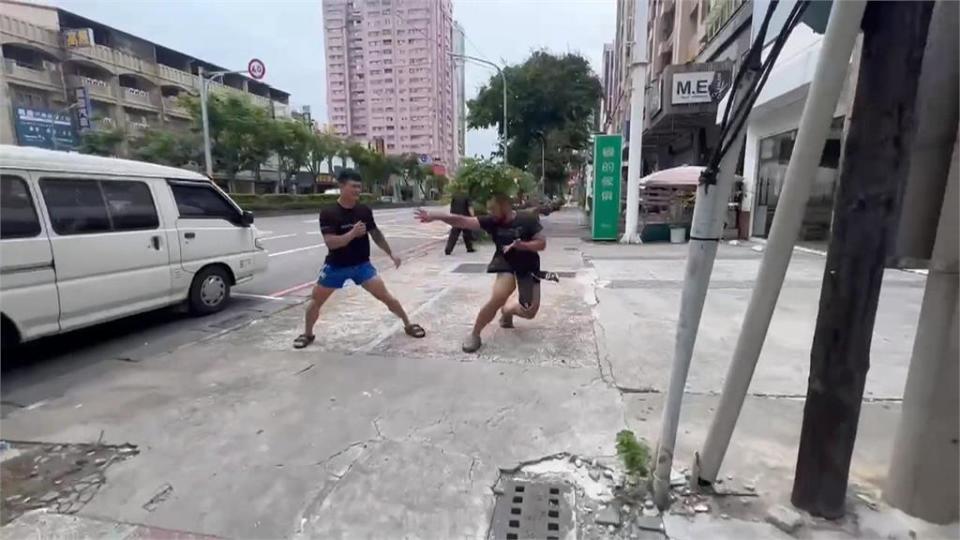 練武之人「對空氣赤手空拳」　愛武成癡！隨時隨地都想揮拳