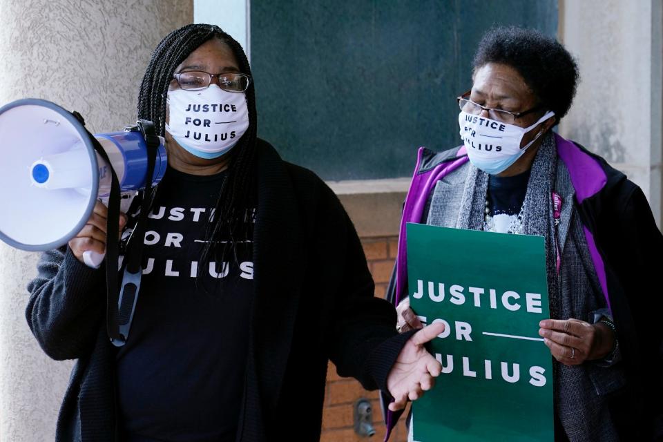 Antoinette Jones, left, speaks about her brother Julius Jones to supporters outside the offices of the Oklahoma Pardon and Parole Board, Thursday, Feb. 25, 2021, in Oklahoma City.