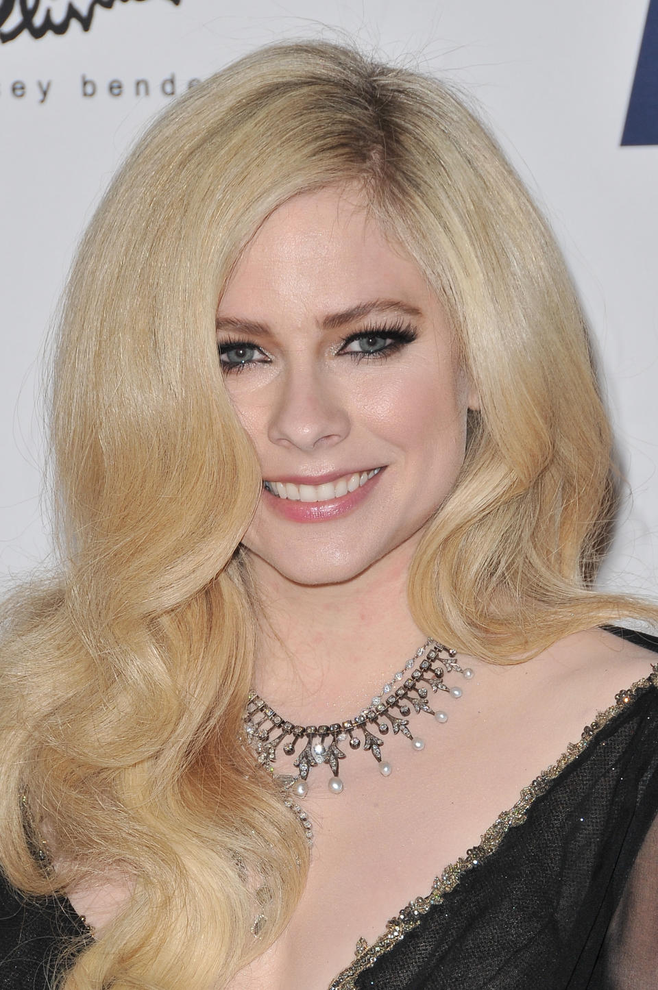 Avril Lavigne made her first red carpet appearance in two years. <em>(Getty Images)</em>