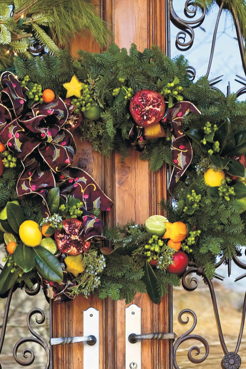 Try a Two-Piece Wreath