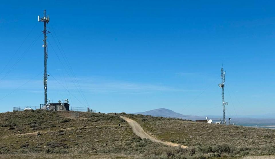 The Tri-Cities’ 911 communications system relies on a series of towers on top of mountains in the area, similar to these towers on Badger Mountain in Richland, WA.