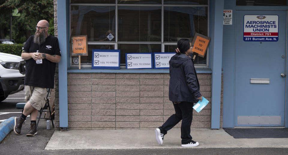 Boeing machinists vote to strike after rejecting pay increases of 25% over 4 years