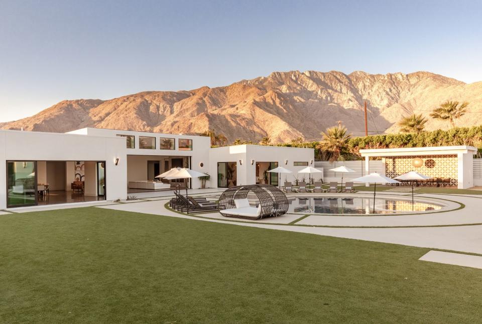 palm springs, california vrbo vacation home of the year 2023