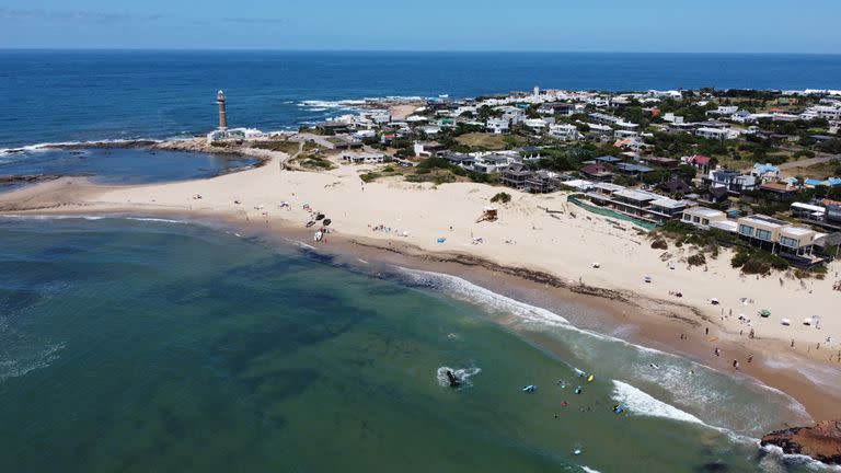 La playa de José Ignacio, una de las preferidas de los turistas 