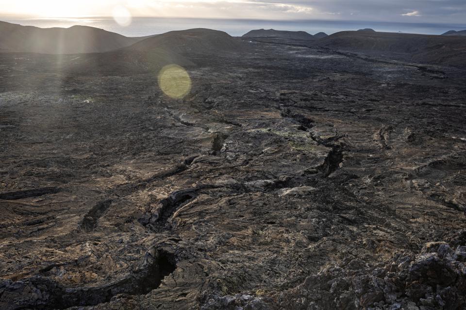 Thousands were evacuated from the town of Grindavik (REUTERS)