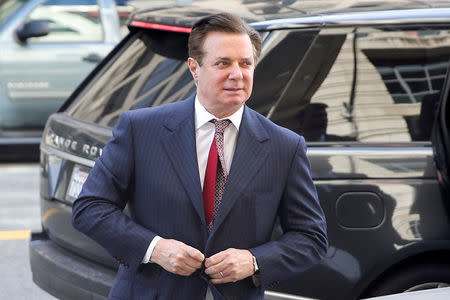 Former Trump campaign manager Paul Manafort arrives for arraignment on a third superseding indictment against him by Special Counsel Robert Mueller on charges of witness tampering, at U.S. District Court in Washington, U.S. June 15, 2018. REUTERS/Jonathan Ernst