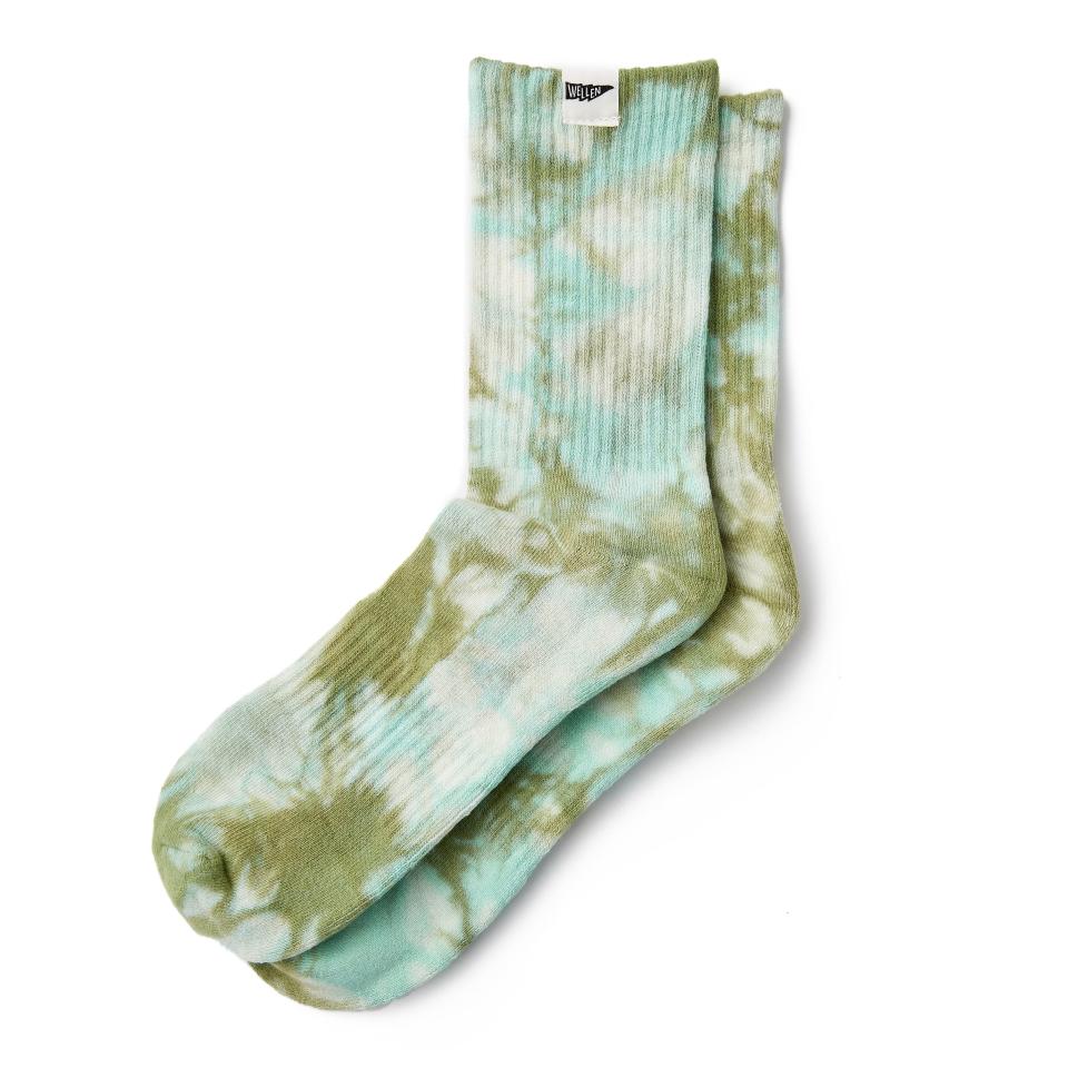 3) Wellen Organic Tie Dye Socks