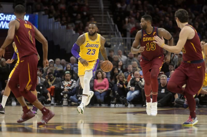 FILE PHOTO: NBA: Los Angeles Lakers at Cleveland Cavaliers