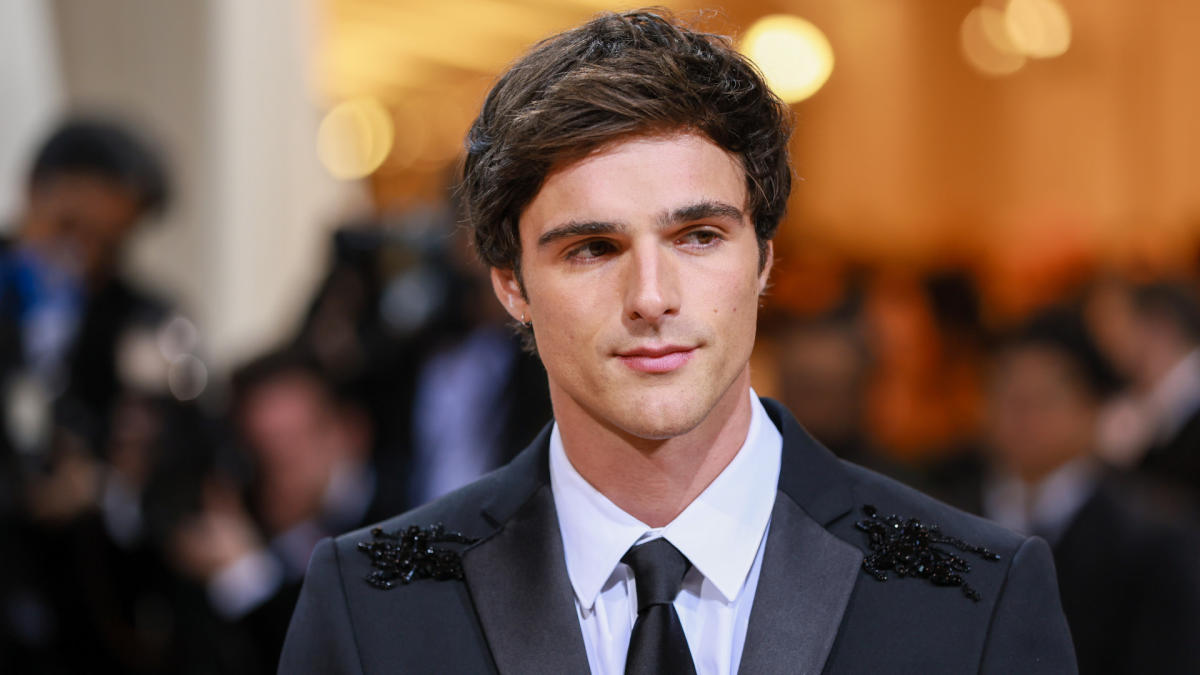 Jacob Elordi To Play Elvis In Sofia Coppola's 'Priscilla' For A24 – Deadline