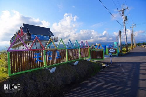 【旅遊。住宿】來宜蘭礁溪放鬆小旅行。天空島上的小木屋