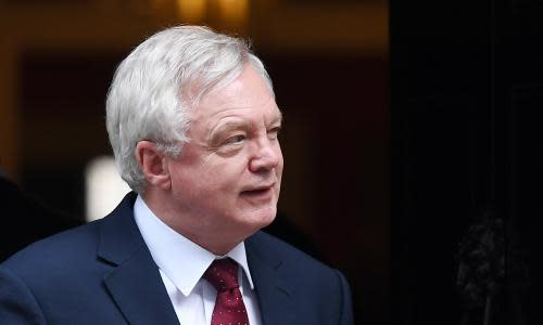 Cabinet meetin in London<br>epa06270828 British Secretary of State for Brexit David Davis departs 10 Downing Street following a cabinet meeting in central London, Britain, 17 October 2017. EPA/ANDY RAIN