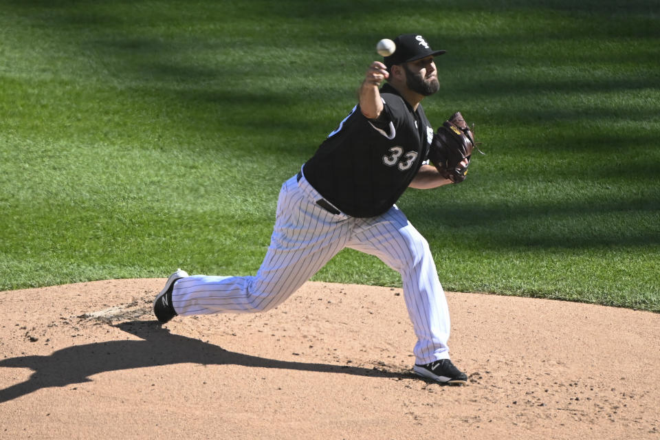 Chicago White Sox starting pitcher Lance Lynn (33) delivers during the first inning of the second baseball game of a doubleheader against the Baltimore Orioles, Saturday, May 29, 2021, in Chicago. (AP Photo/Matt Marton)