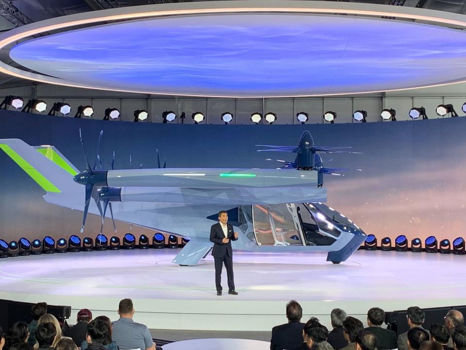 hyundai supernal sa2 at ces with person standing on a stage