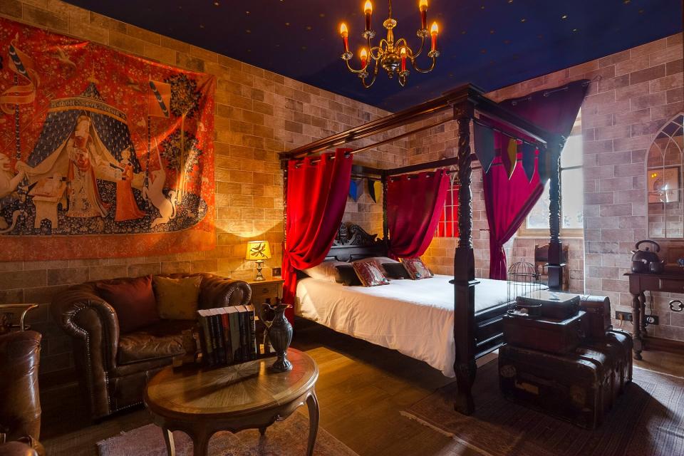 A bedroom at the The Wizard's Gite-Colmar, Grand Est, France