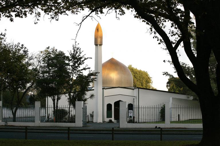 New Zealand attack: Police patrol UK mosques and vow to 'stand together' with Muslims after deadly shootings