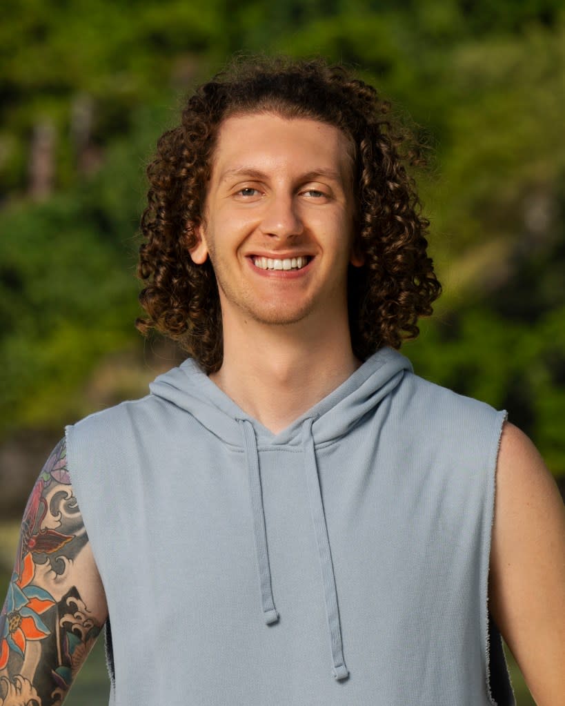 who got voted off Survivor last night