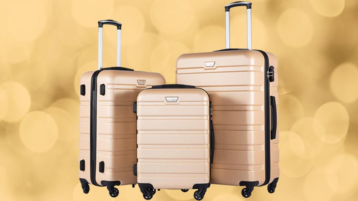 Gold 3-piece luggage set.