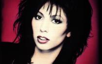 Eine echte Ausnahmeerscheinung: Jennifer Rush, die im September 2020 ihren 60. Geburtstag feierte, zählte mit Hits wie "The Power Of Love" (1985) zu den prägenden Sängerinnen der 80-er. (Bild: Columbia / Sony Music)