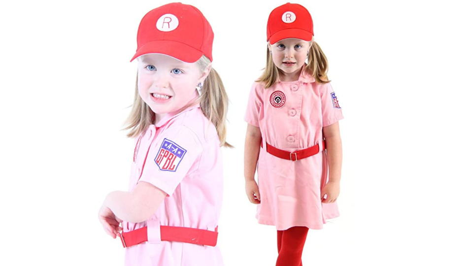 Sibling Halloween costumes: The Rockford Peaches