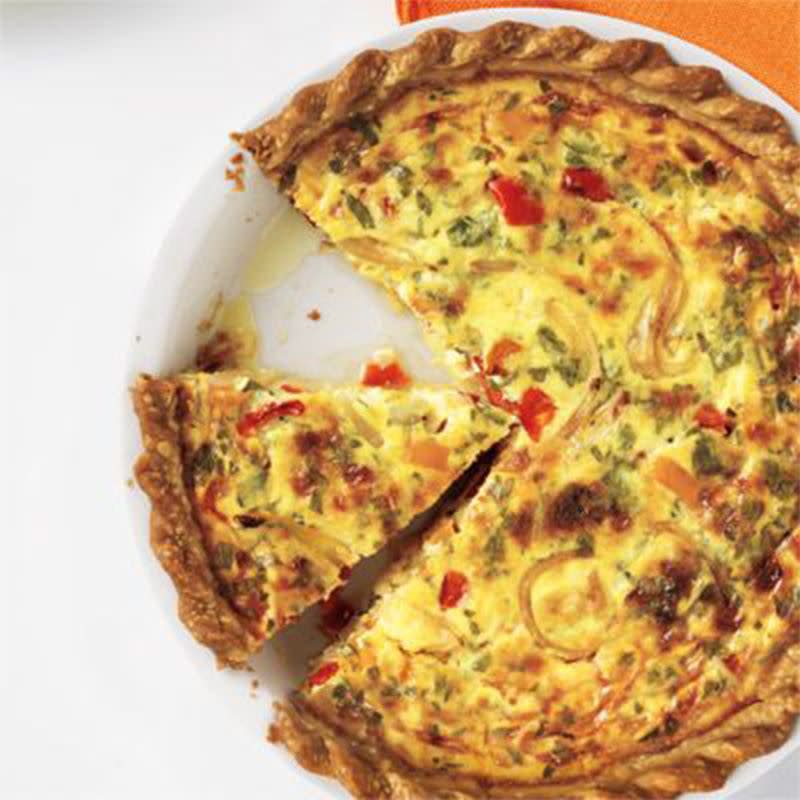 Cheesy Bell Pepper and Herb Quiche