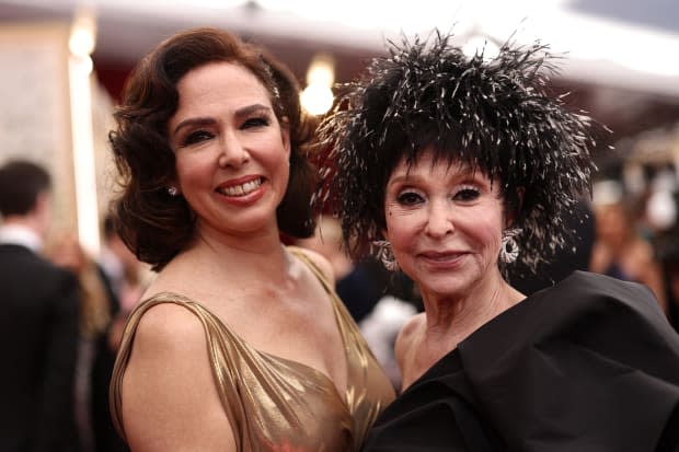 Rita Moreno and daughter Fernanda Luisa Gordon at the 2022 <a href="https://parade.com/movies/oscars-2023-academy-awards" rel="nofollow noopener" target="_blank" data-ylk="slk:Oscars;elm:context_link;itc:0;sec:content-canvas" class="link ">Oscars</a><p><a href="https://www.gettyimages.com/detail/1388058605" rel="nofollow noopener" target="_blank" data-ylk="slk:Emma McIntyre/Getty Images;elm:context_link;itc:0;sec:content-canvas" class="link ">Emma McIntyre/Getty Images</a></p>