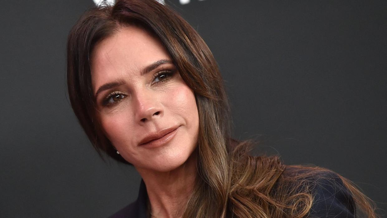 Victoria Beckham Suffered a ‘Clean Break’ to Her Foot After an Accident ...