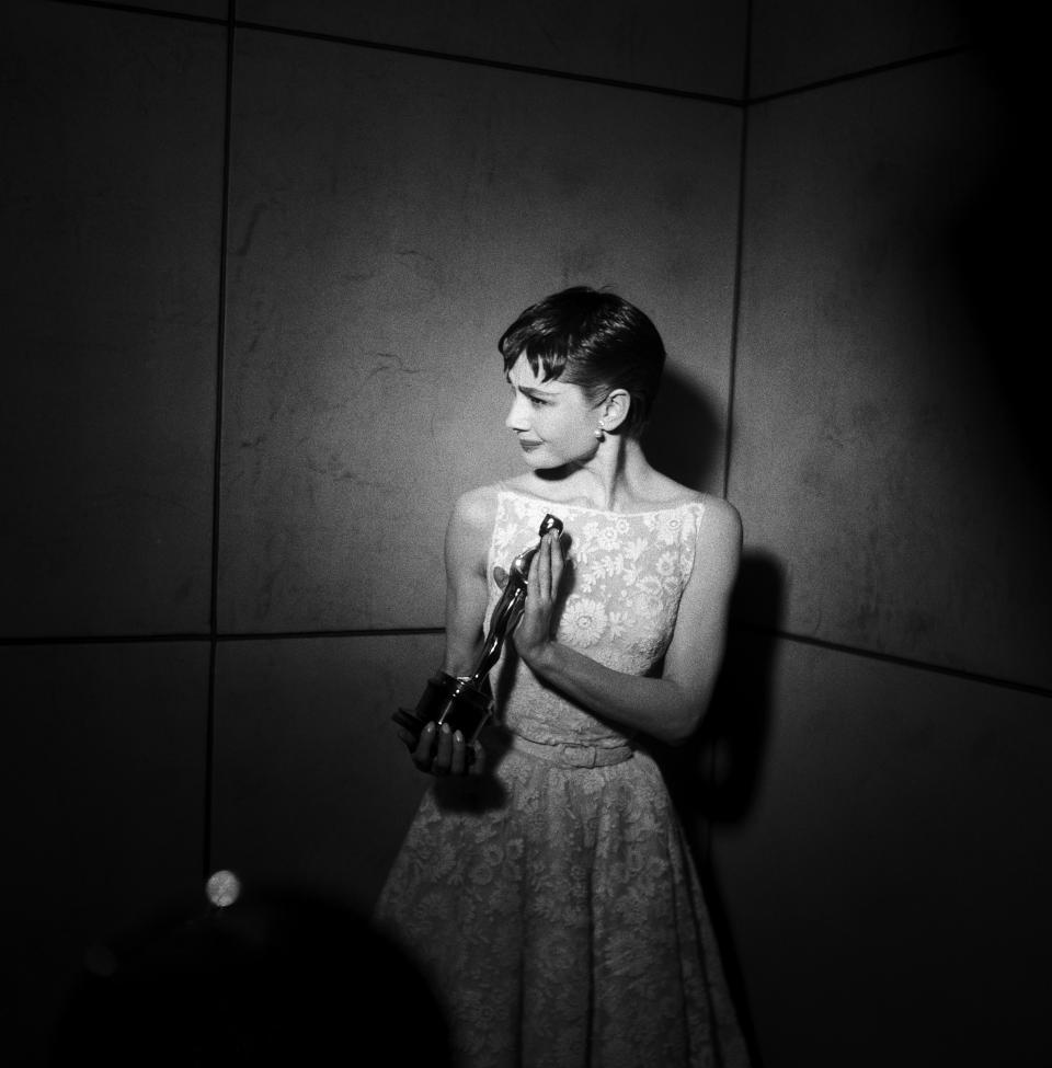 26TH ANNUAL ACADEMY AWARDS -- New York Ceremony -- Air Date 03/25/1954 -- Pictured: Best Actress winner Audrey Hepburn for "Roman Holiday" during the 26th Annual Academy Awards on March 25, 1954 held at the NBC Century Theatre in New York City  (Photo by NBCU Photo Bank/NBCUniversal via Getty Images via Getty Images)